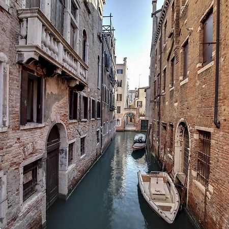 Canal View Suite In Rialto By Wonderful Italy Venedig Exteriör bild