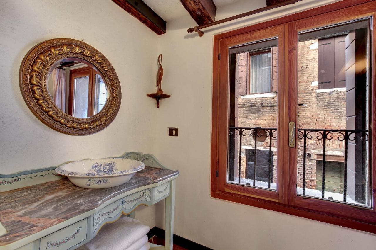 Canal View Suite In Rialto By Wonderful Italy Venedig Exteriör bild